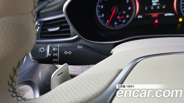 Genesis G70 2019 — photo 34