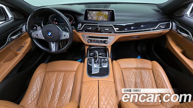 BMW 7-Series 2021 — photo 7