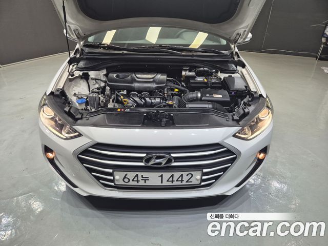 Hyundai AVANTE 2016 — photo 20