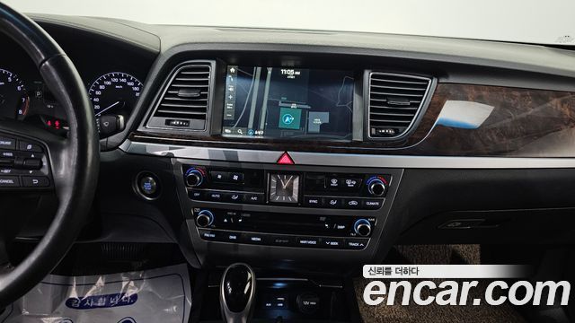 Hyundai Genesis 2015 — photo 23