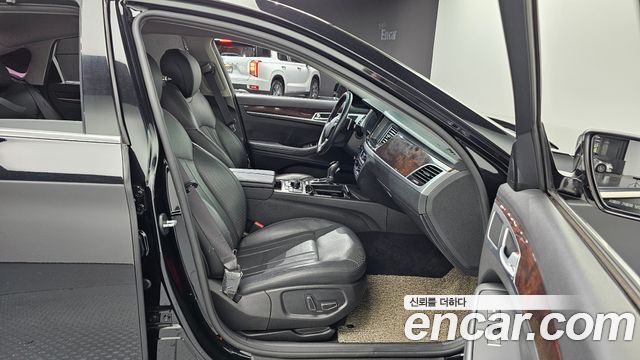Hyundai Genesis 2015 — photo 16