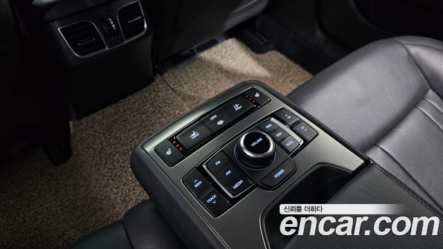 Hyundai Genesis 2015 — photo 29