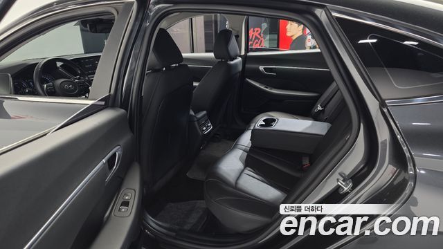 Hyundai Sonata 2020 — photo 11
