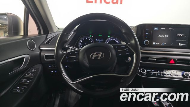 Hyundai Sonata 2020 — photo 12