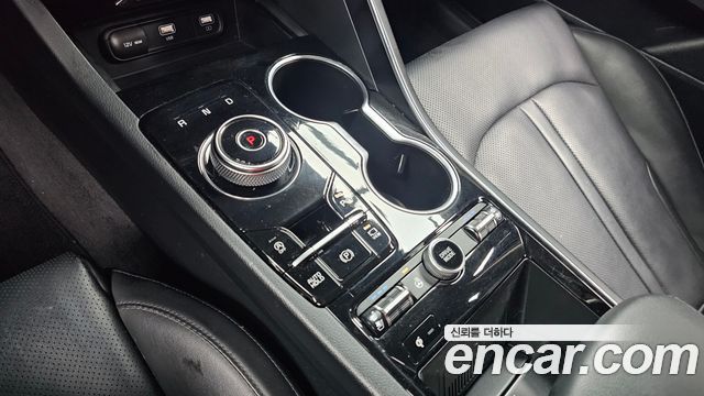 Kia K5 2023 — photo 12