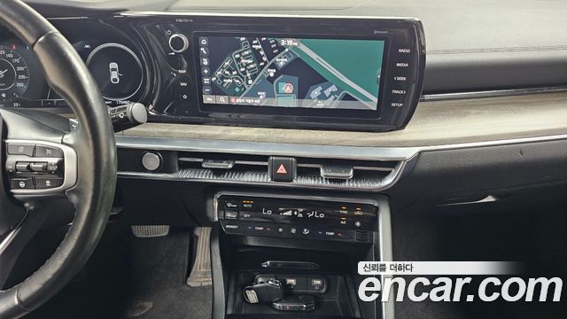 Kia K5 2023 — photo 18