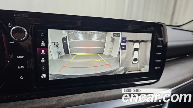 Kia K5 2023 — photo 20