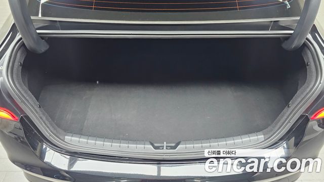 Kia K5 2023 — photo 23