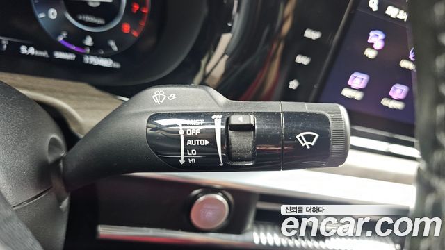 Kia K5 2023 — photo 27