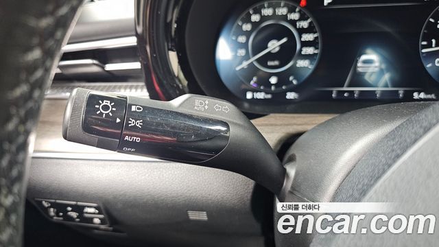 Kia K5 2023 — photo 29