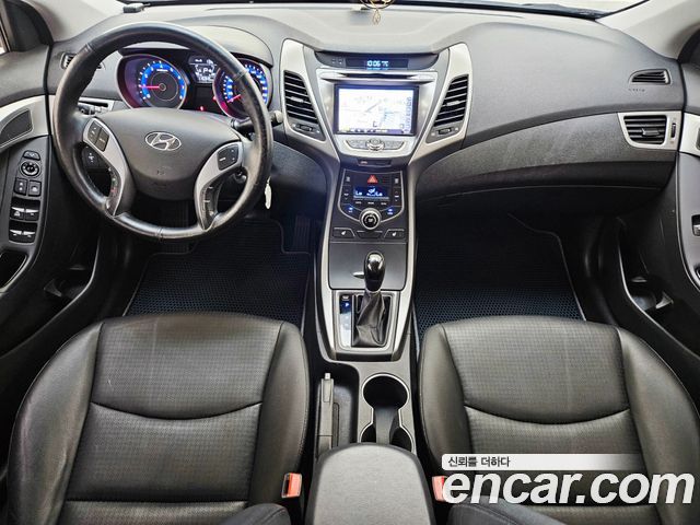 Hyundai AVANTE 2015 — photo 7
