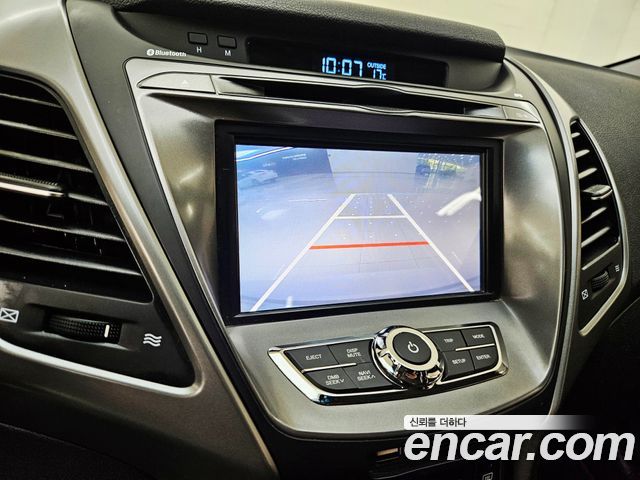Hyundai AVANTE 2015 — photo 13