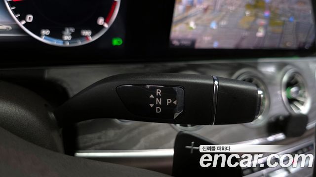 Mercedes-Benz CLS-Class 2019 — photo 12