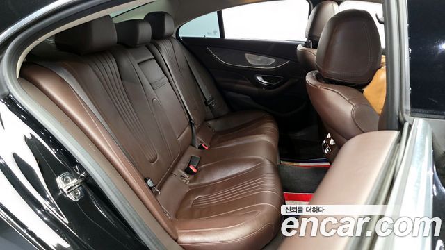 Mercedes-Benz CLS-Class 2019 — photo 18