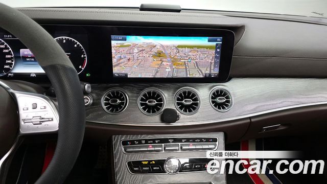 Mercedes-Benz CLS-Class 2019 — photo 20