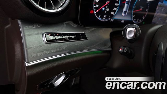 Mercedes-Benz CLS-Class 2019 — photo 28