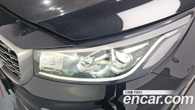Kia Canival 2020 — photo 8