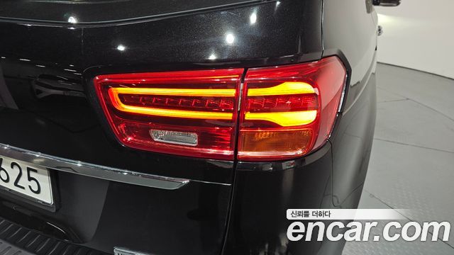 Kia Canival 2020 — photo 9