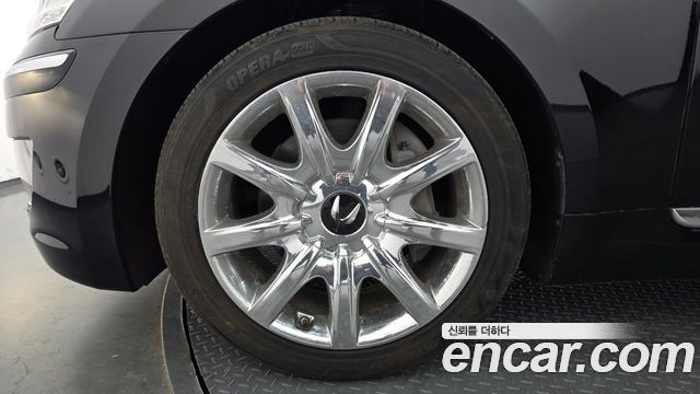 Hyundai Equus 2012 — photo 5