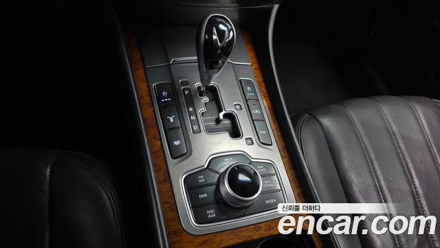 Hyundai Equus 2012 — photo 9