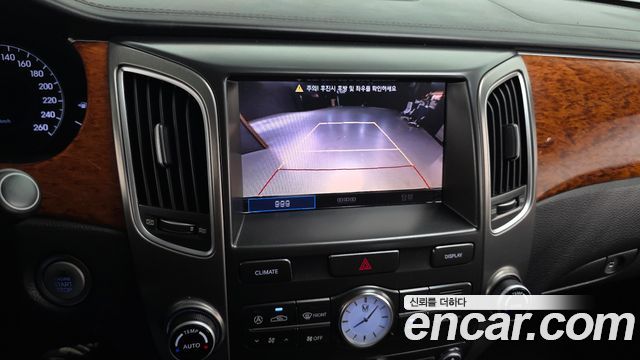 Hyundai Equus 2012 — photo 15