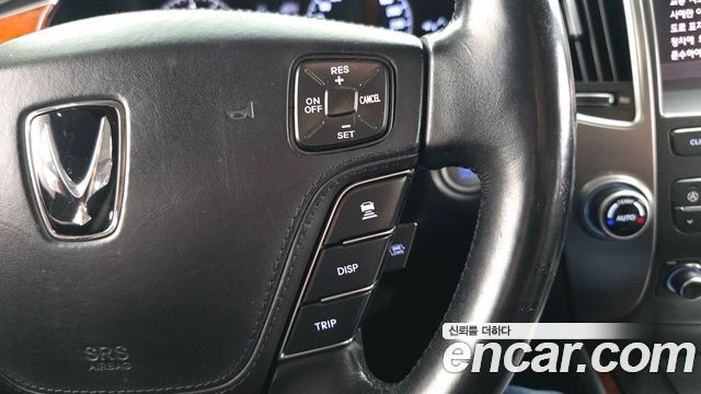 Hyundai Equus 2012 — photo 17