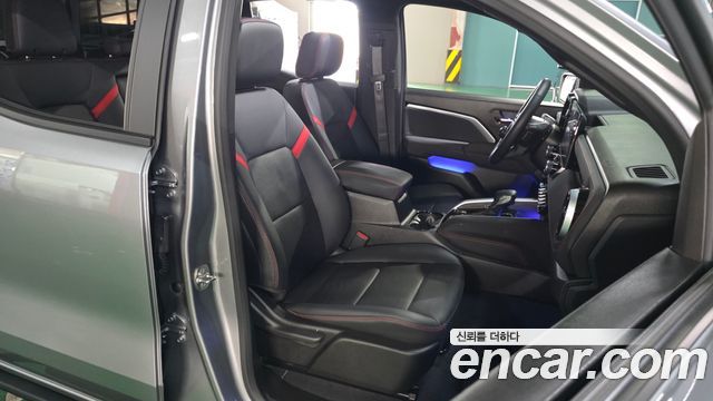Chevrolet Korea Colorado 2024 — photo 12