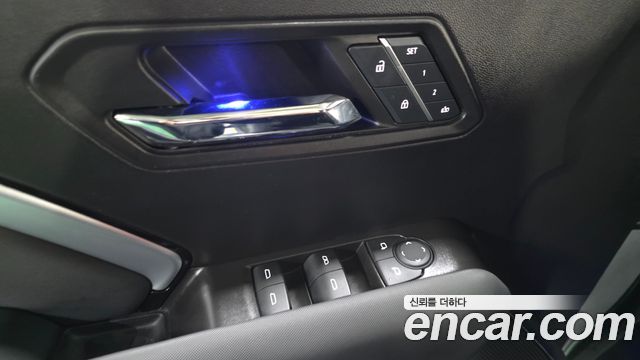 Chevrolet Korea Colorado 2024 — photo 14