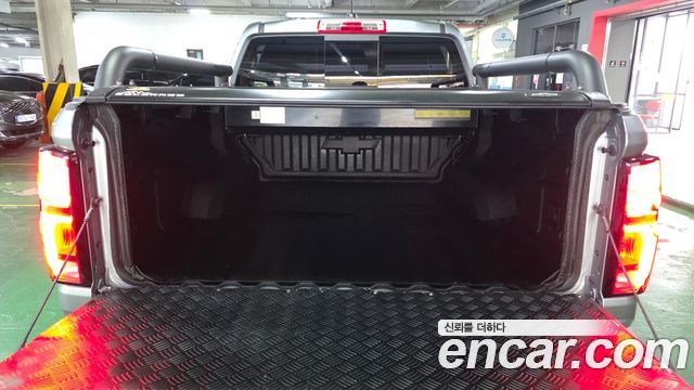 Chevrolet Korea Colorado 2024 — photo 20