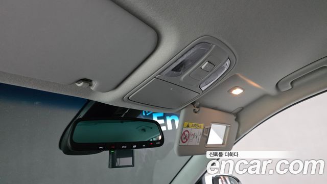 Kia Niro 2021 — photo 28