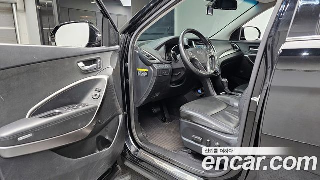 Hyundai Santafe 2016 — photo 13