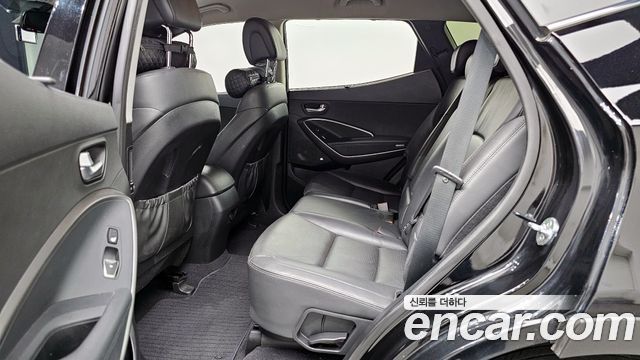 Hyundai Santafe 2016 — photo 18