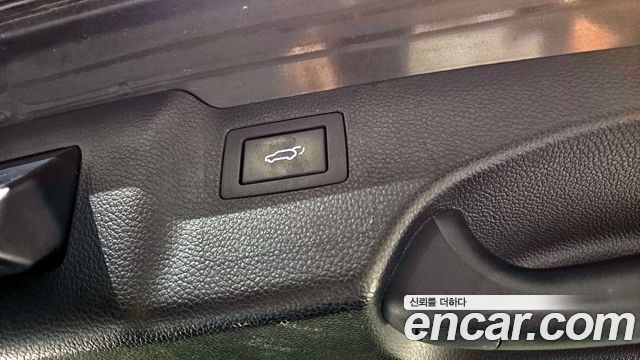 Hyundai Santafe 2016 — photo 23