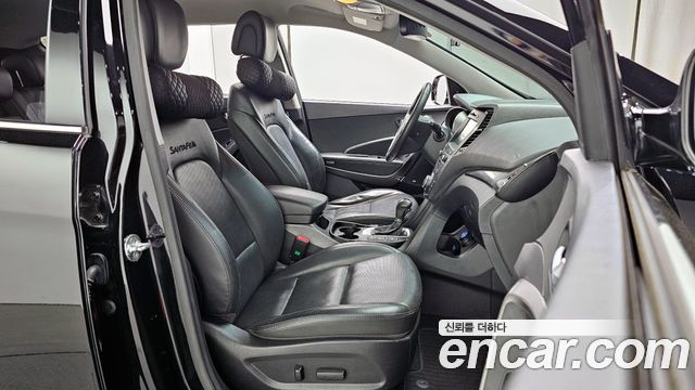 Hyundai Santafe 2016 — photo 16