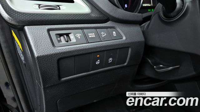 Hyundai Santafe 2016 — photo 27