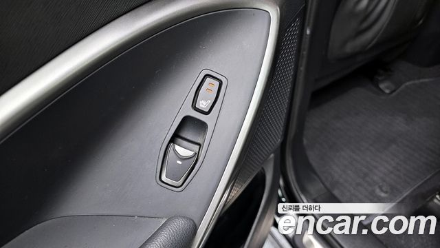 Hyundai Santafe 2016 — photo 28