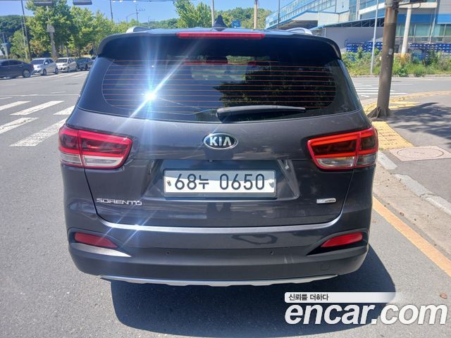 Kia Sorento 2016 — photo 3