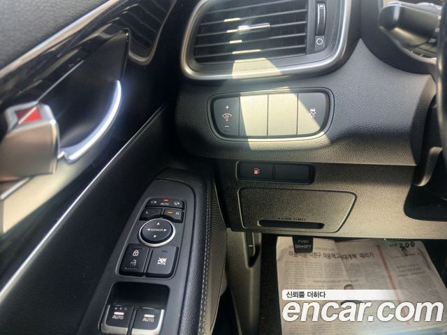 Kia Sorento 2016 — photo 16