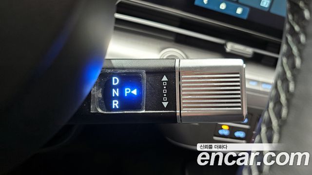 Hyundai Kona 2025 — photo 9