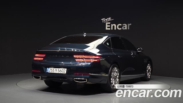 Genesis G80 2023 — photo 2