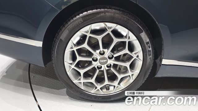 Genesis G80 2023 — photo 5