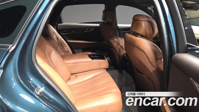 Genesis G80 2023 — photo 12
