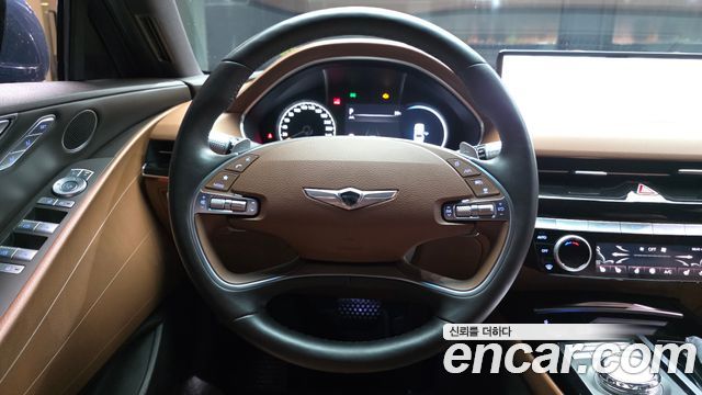 Genesis G80 2023 — photo 13