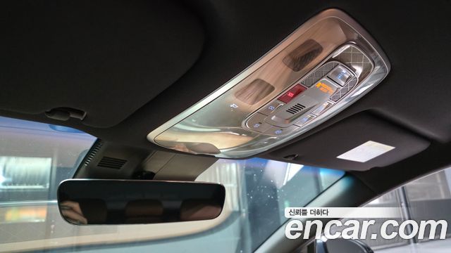 Genesis G80 2023 — photo 18