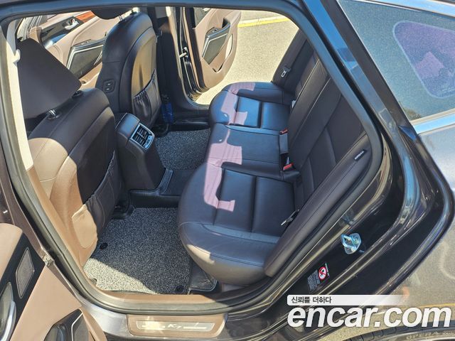 Kia K7 2016 — photo 10