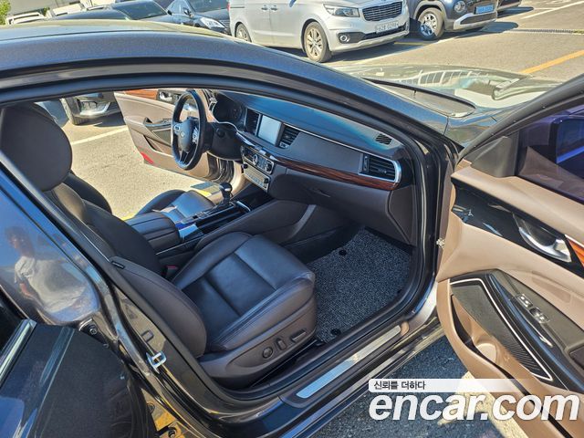 Kia K7 2016 — photo 12