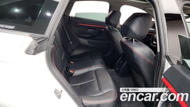 BMW 4-Series 2015 — photo 11