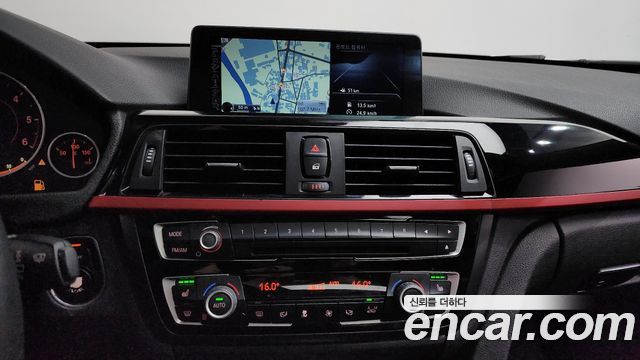 BMW 4-Series 2015 — photo 12