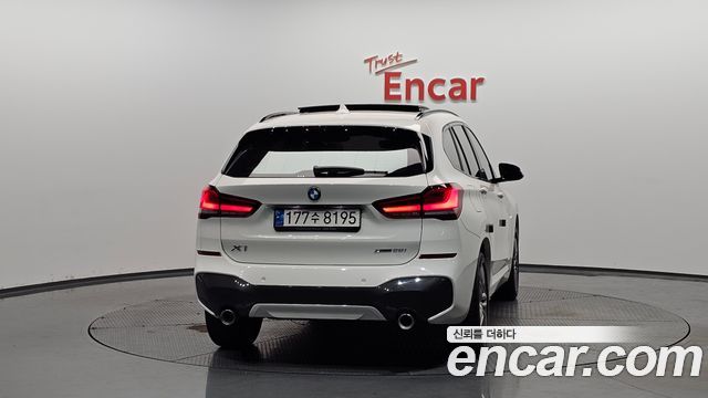 BMW X1 2022 — photo 4