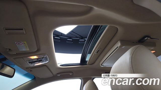 Kia Canival 2017 — photo 22